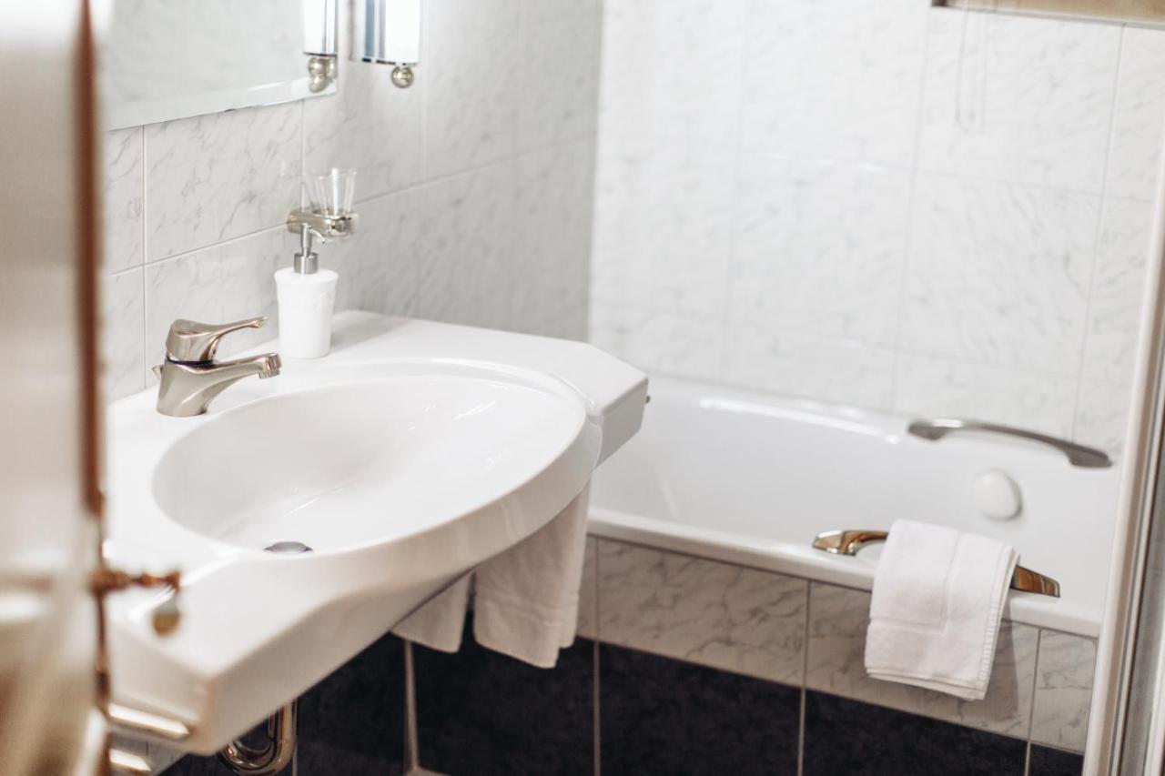 Hotel Spescha Lenzerheide Bagian luar foto